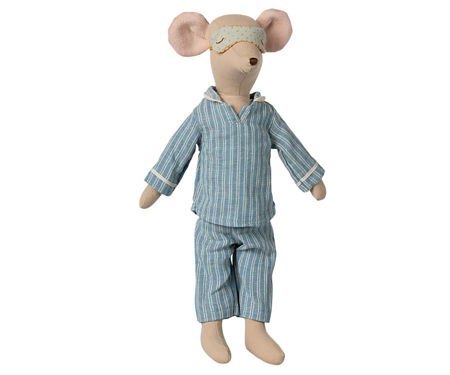 Maileg – Medium mus pojke med pyjamas och ögonbindel, storlek medium pojke