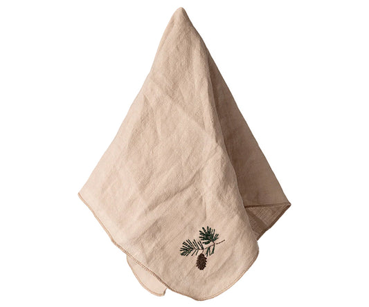 Maileg – Tygservett till jul med broderad tallkotte, julig servett med broderi