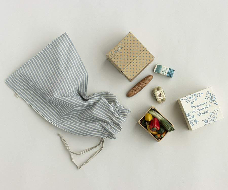 Maileg – Tygpåse randig grön i linne, påse med gröna och vita ränder