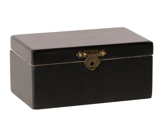 Maileg – Liten svart kista i trä, låda vintage miniatyr (slutsåld kollektion)