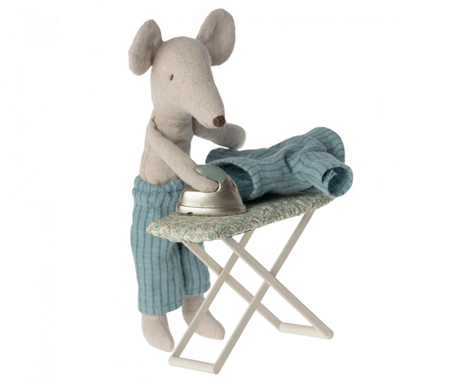 Maileg – Ironing board and iron for mice, decor for mice