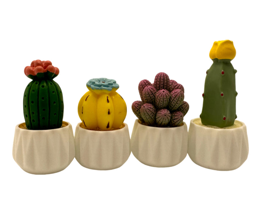 Miniatyr – Blommor till dockhus, 4 st kaktus i vit kruka