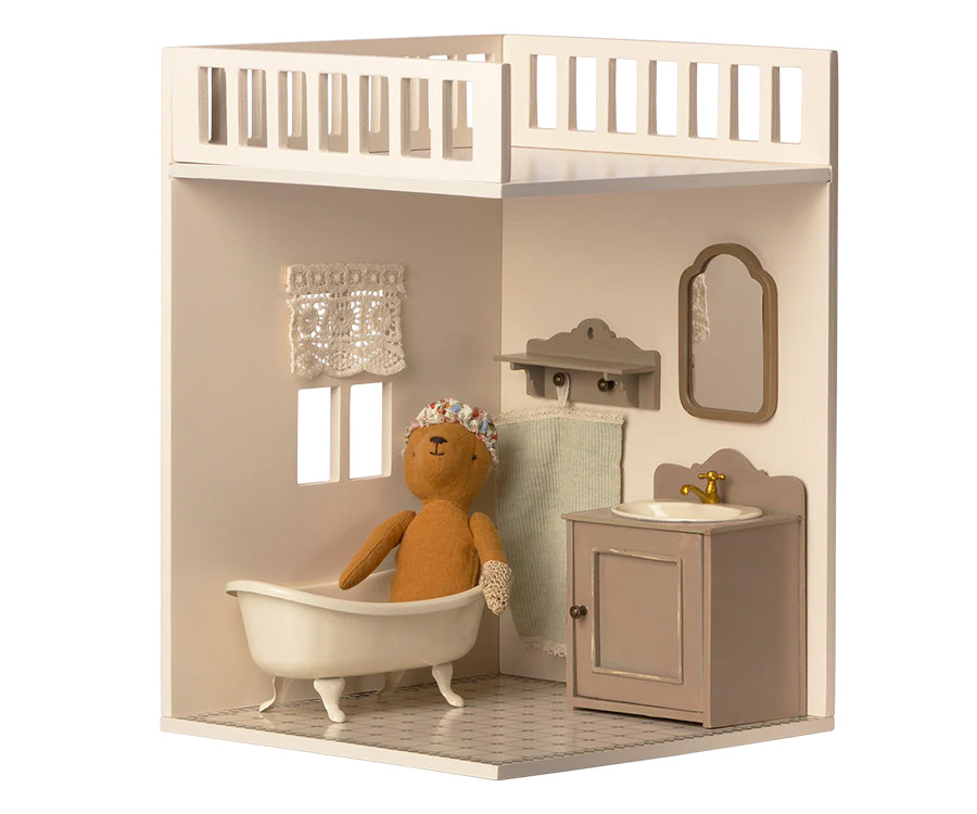 Maileg – Dockhus, badrum bonusrum, House of miniature toalett, dockskåp i trä för kaniner, möss, teddy