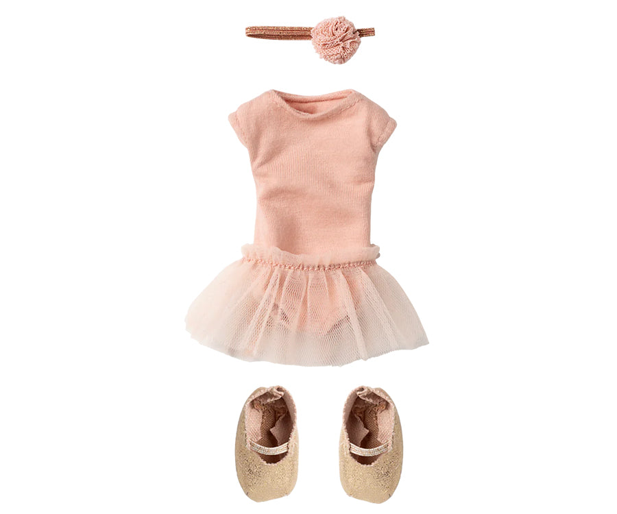 Maileg – Ballerina kläder rosa och ballerinaskor i storlek 2 till kanin, ballerinaklänning rosa i tyll, hårband, skor och klänning, FÖRBESTÄLLNING