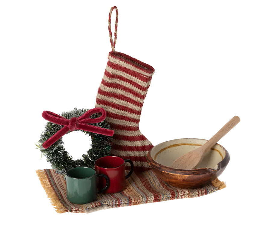 Maileg – Cozy Christmas set för jul till möss, tillbehör i ask för julen