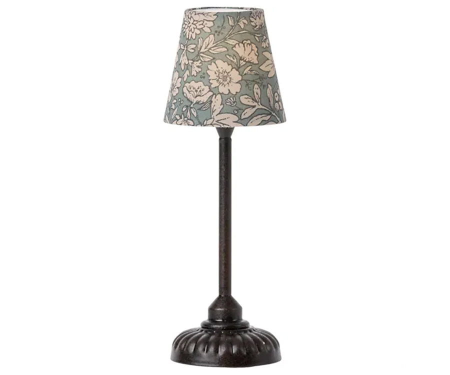 Maileg – Liten lampa miniatyr, blommig grön antracite, golvlampa till dockhus
