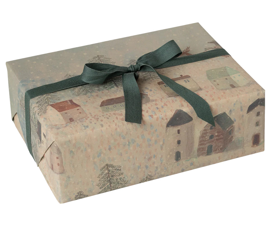 Maileg – Presentpapper till jul med motiv "Santa is coming" till presenter, 10 meter