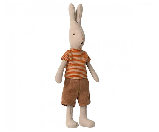 Maileg – Rabbit boy, classic with T-shirt and shorts, bunny size 1