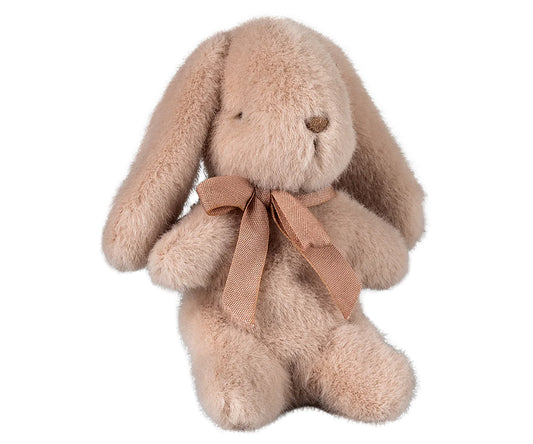 Maileg – Liten kanin ljusrosa i plysch, bunny light powder mini med rosa rosett