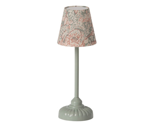 Maileg – Liten lampa miniatyr, golvlampa till dockhus mint för möss