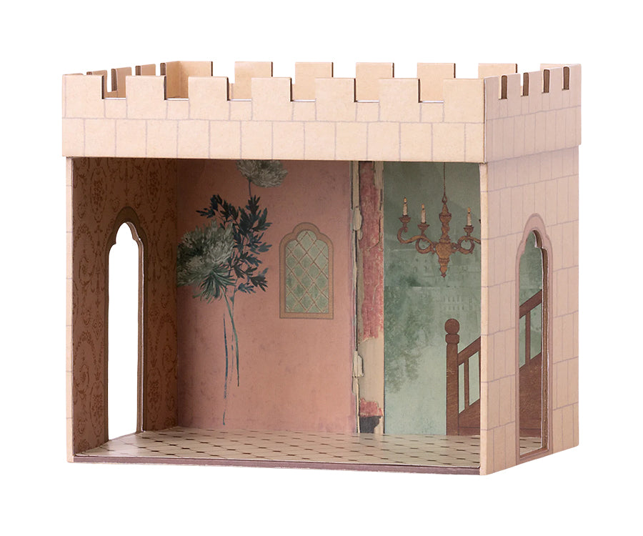 Maileg – Slott, slottshall med terass (slutsåld kollektion)