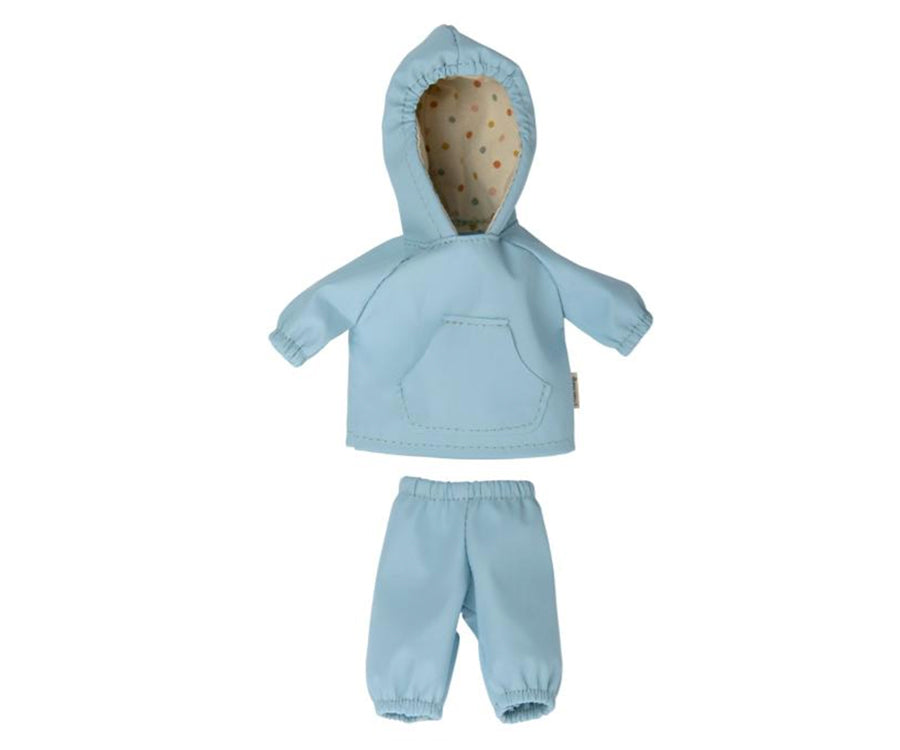 Maileg – Regnkläder till teddy junior med byxor och jacka med huva, kläder för björn, blått regnset