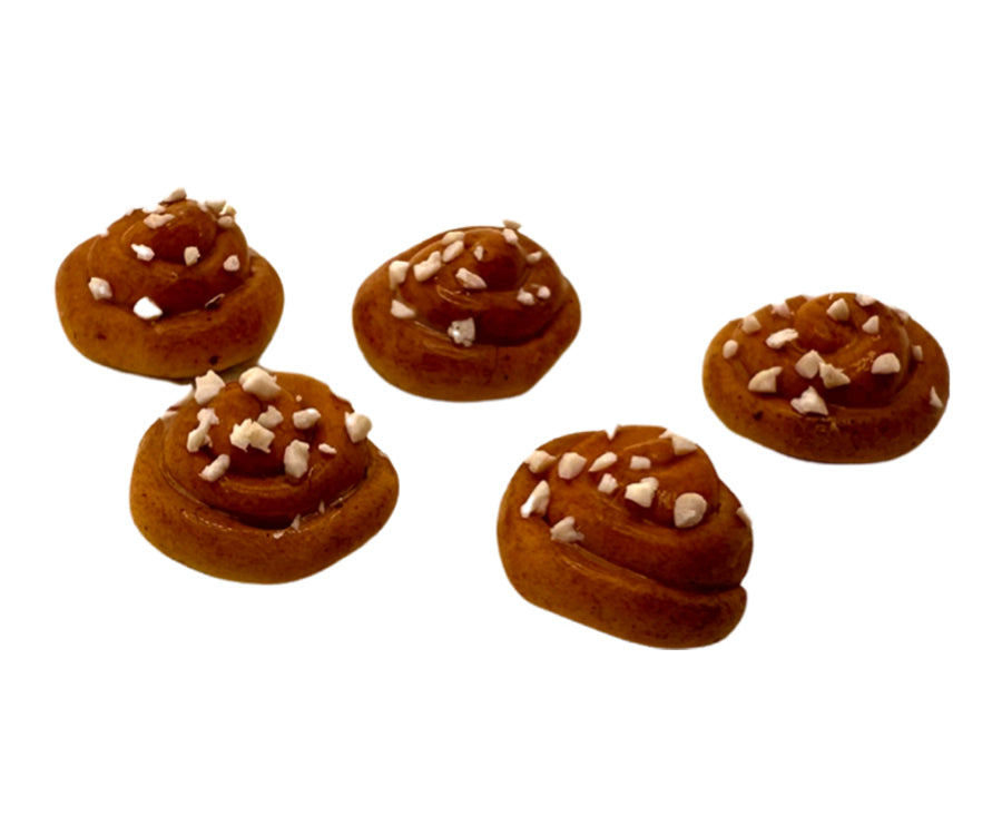 Miniatyr – Kanelbullar, miniatyrmat bullar för dockhus, 5 st
