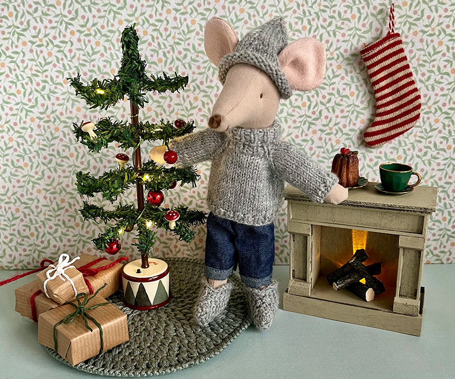 Miniatyr – Stickad tröja i merinoull till pappa/mamma mus